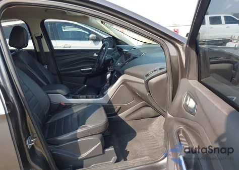 2015 Ford Escape Se z USA, uszkodzony, nr VIN 1FMCU9G97FUC05760